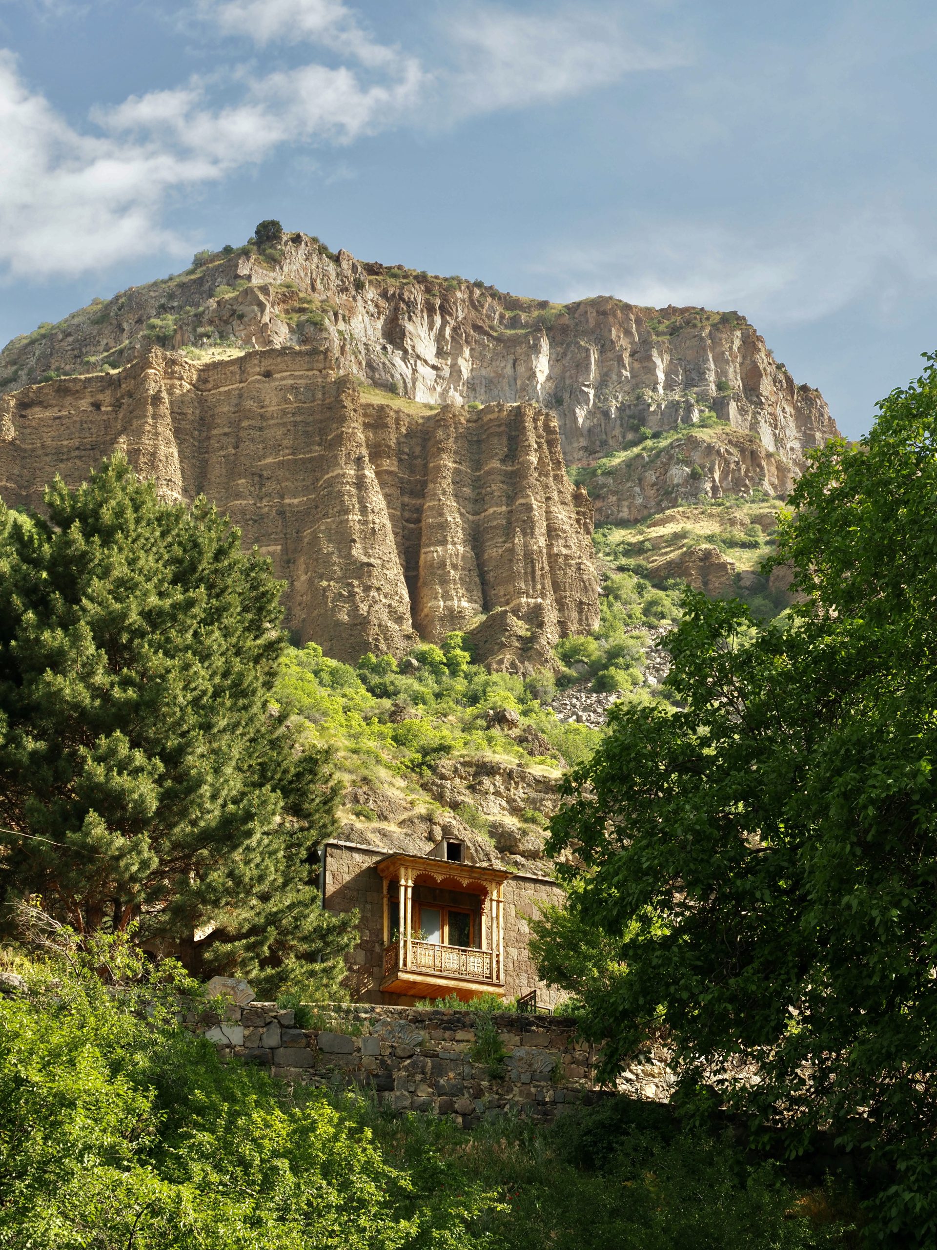 Kloster Geghard & Tempel Garni & Symphonie der Steine